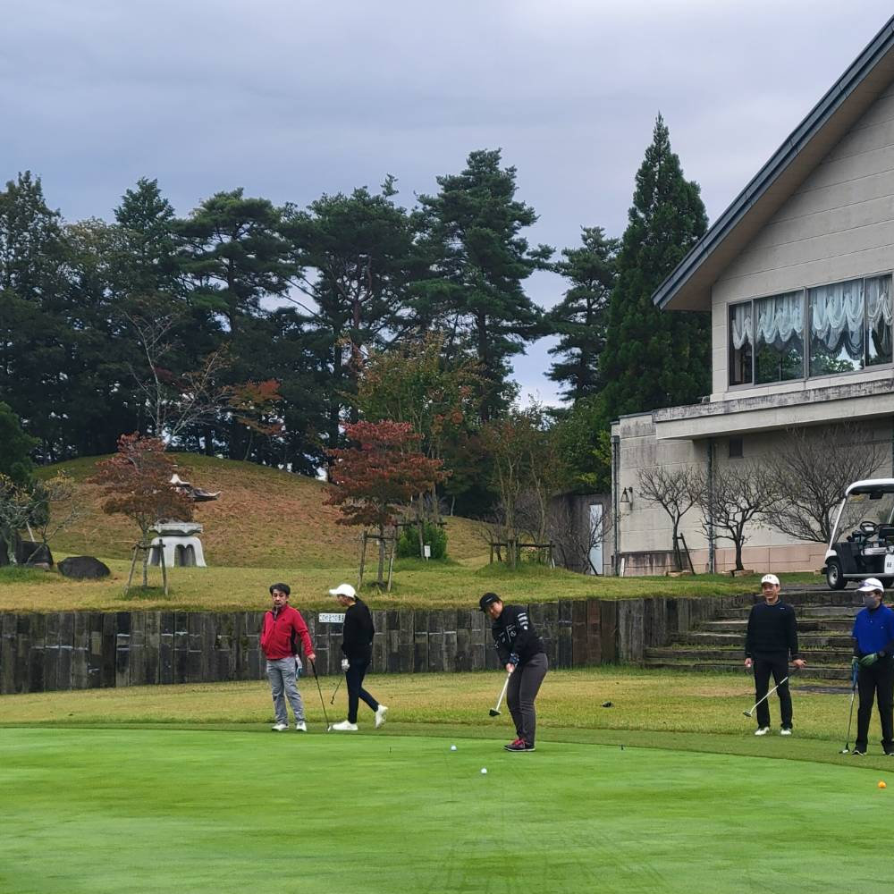 中西凜 選手 後援会主催 キックオフパーティ＆ゴルフコンペ写真（2025年10月24日）